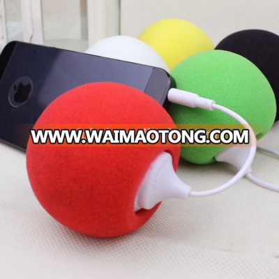 2.0 mini portable wireless sponge ball speaker with USB port