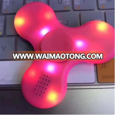 BEST SELLER! LED LIGHT FIDGET HANDS SPINNER bts WIRELESS SPEAKER